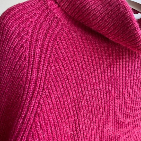 TAHARI Dark Pink Cowl Neck Sweater Merino Wool Blend Raspberry Women's Medium - Picture 5 of 13